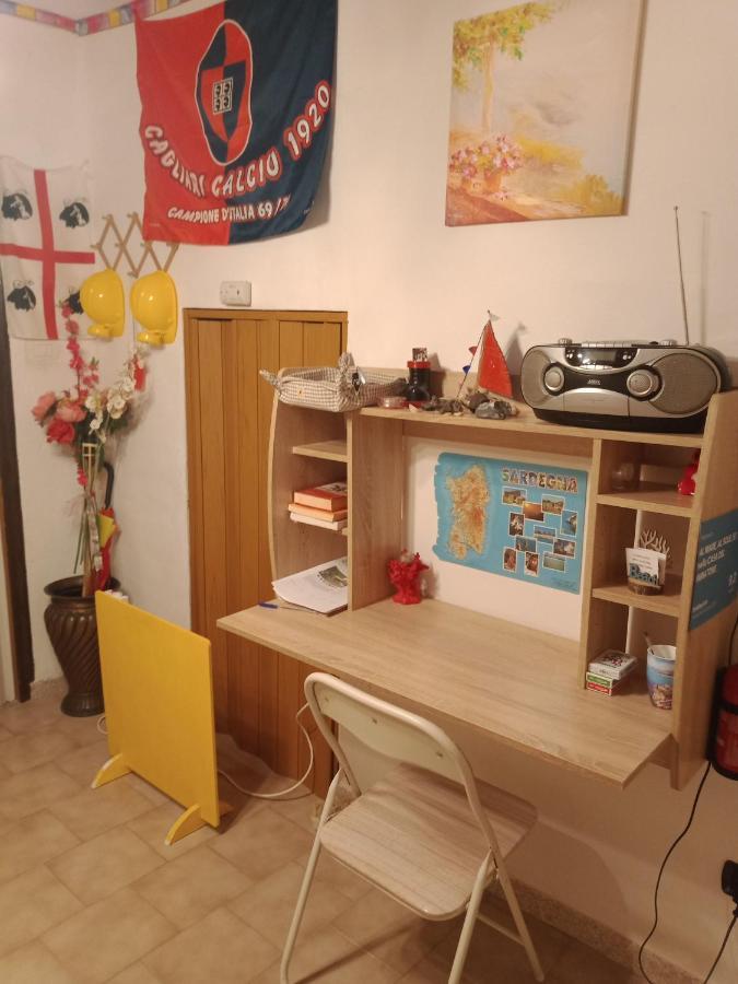 Al Mare, Al Sole, Si', Ma Nella Casa Del Minatore 布杰鲁 外观 照片